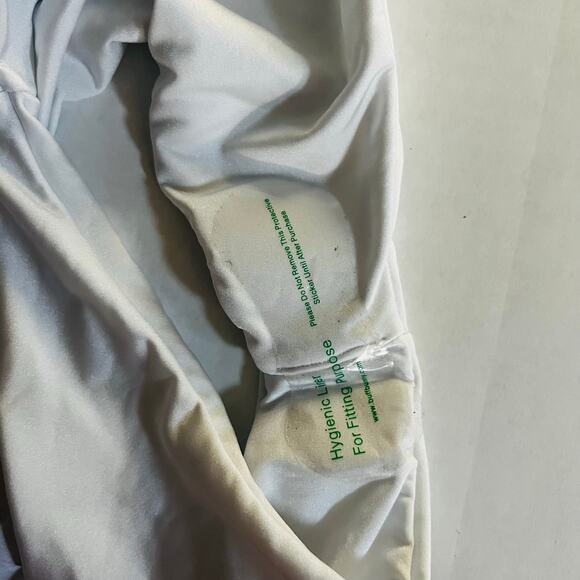 Buffbunny Collection Bikini Swim Bottoms Size S Small NWT White - Picture 5 of 6